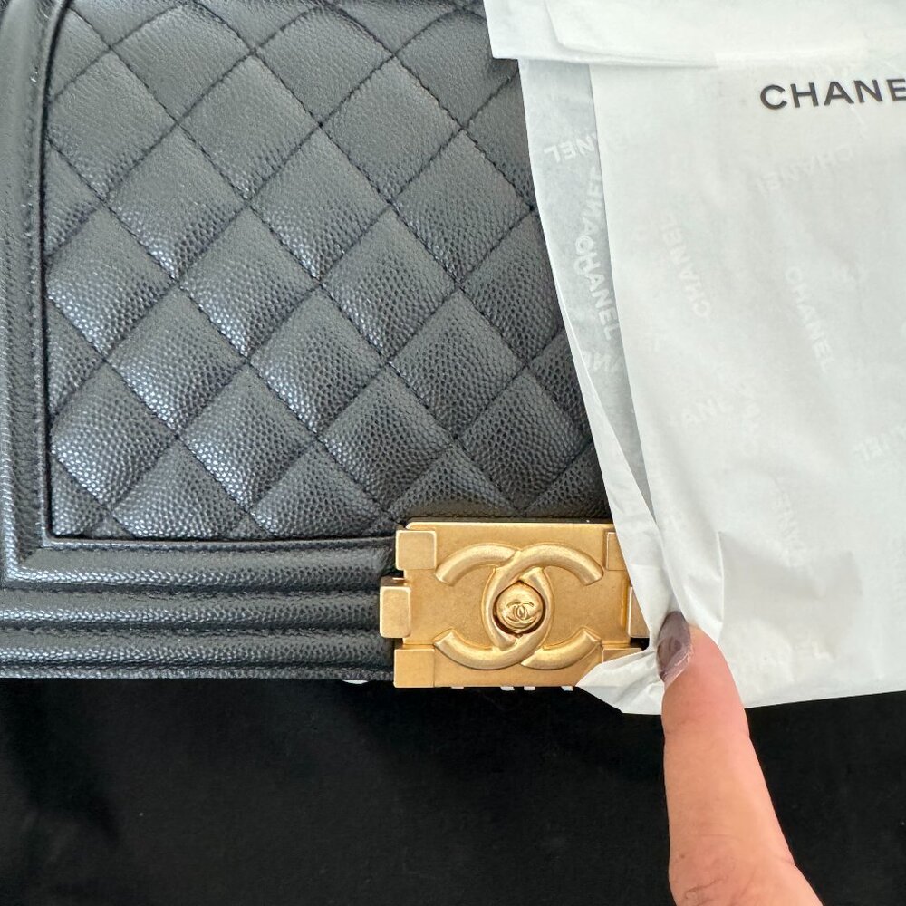 Medium BOY CHANEL Handbag Black